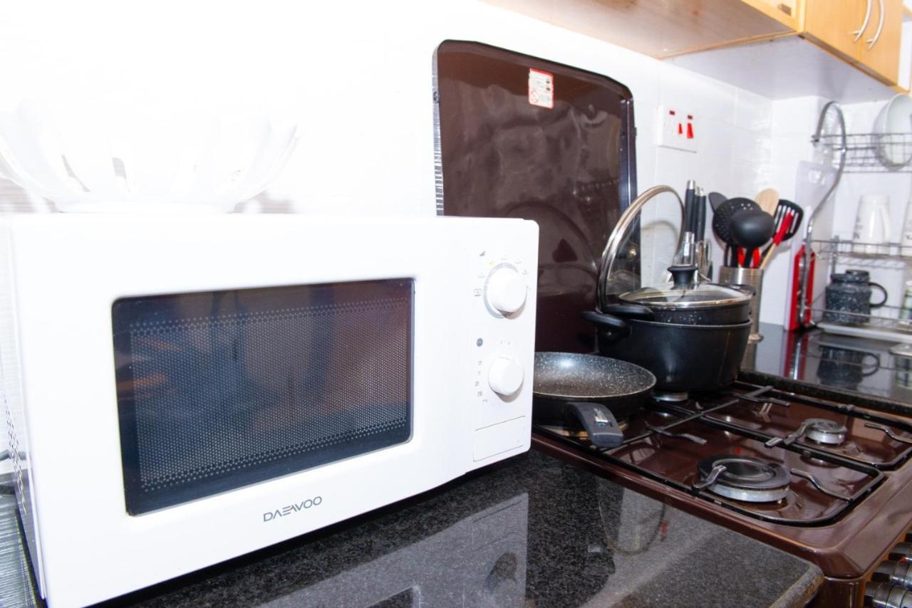 Mercy-Phillips Apartments Located At Eagle Tower Building Nairobi City Centre Luaran gambar