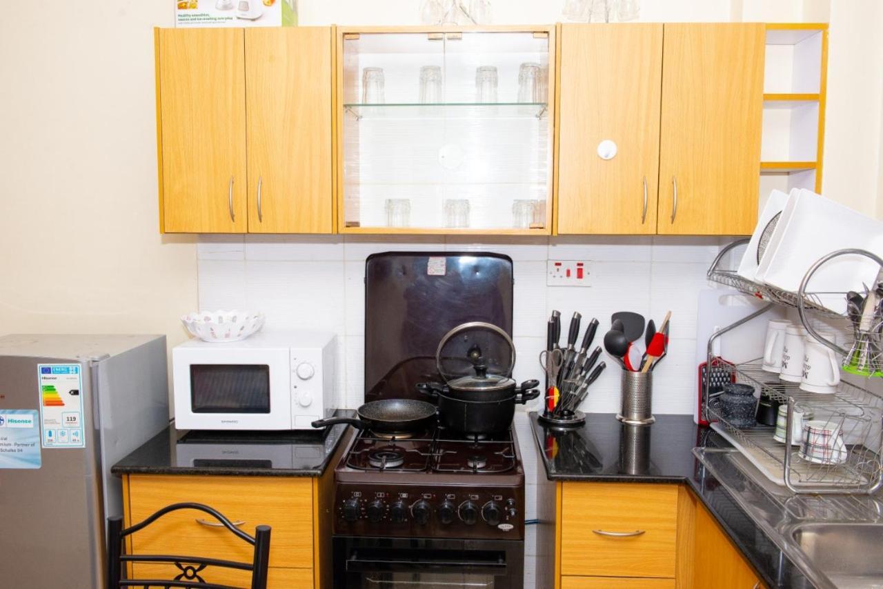 Mercy-Phillips Apartments Located At Eagle Tower Building Nairobi City Centre Luaran gambar