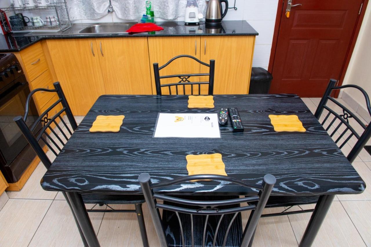 Mercy-Phillips Apartments Located At Eagle Tower Building Nairobi City Centre Luaran gambar