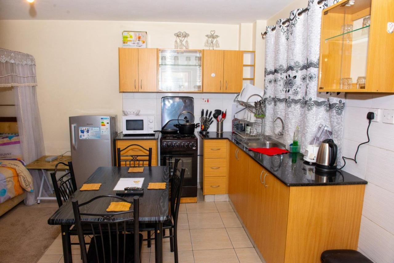 Mercy-Phillips Apartments Located At Eagle Tower Building Nairobi City Centre Luaran gambar