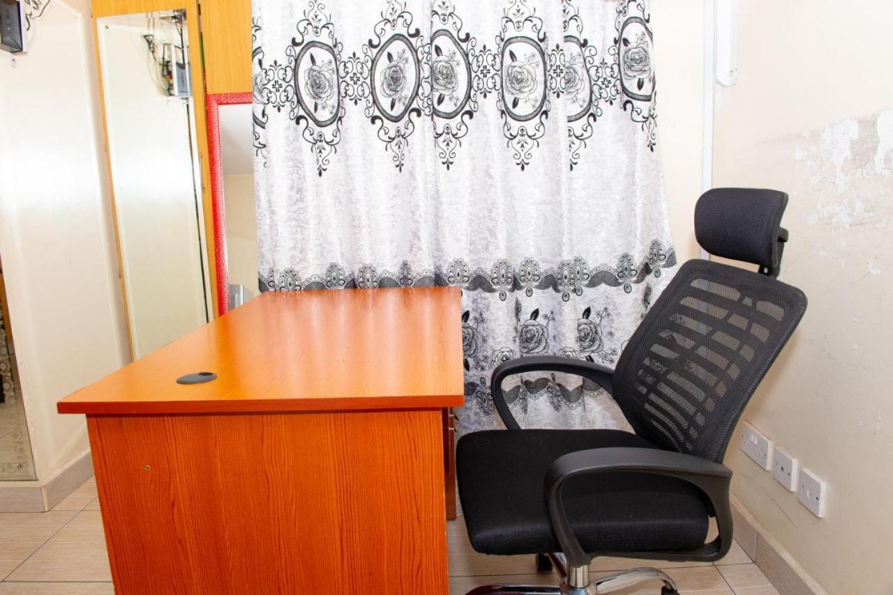 Mercy-Phillips Apartments Located At Eagle Tower Building Nairobi City Centre Luaran gambar