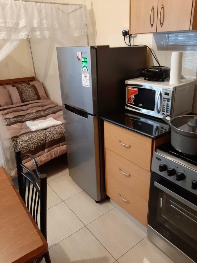Mercy-Phillips Apartments Located At Eagle Tower Building Nairobi City Centre Luaran gambar