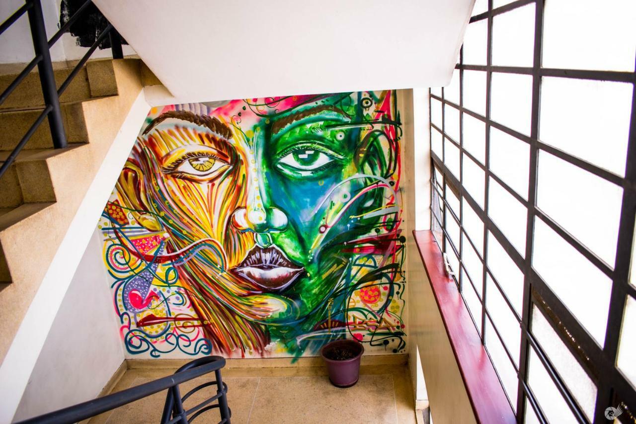 Mercy-Phillips Apartments Located At Eagle Tower Building Nairobi City Centre Luaran gambar